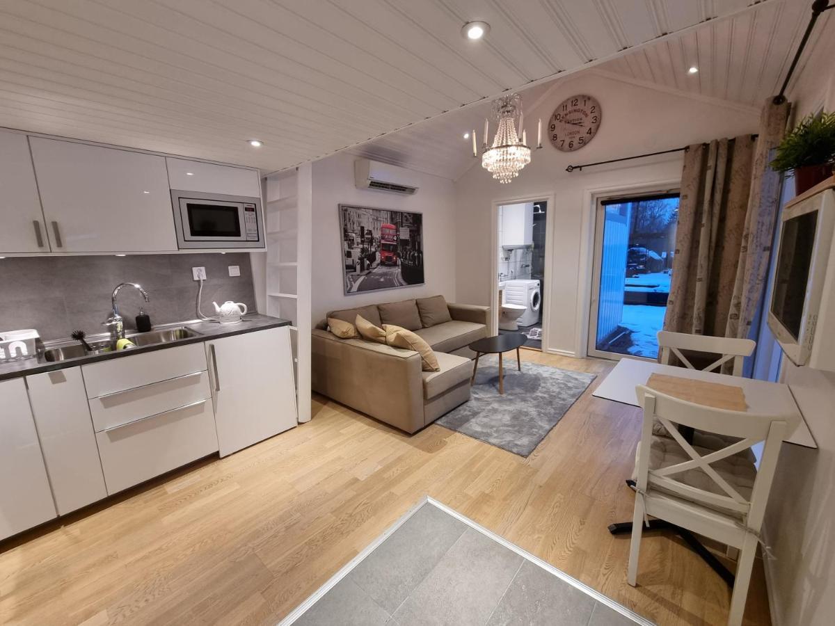 Attefallshuset Toftahoejden 7 Växjö Extérieur photo
